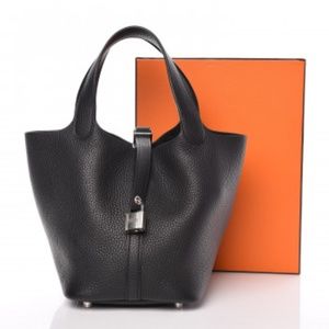 HERMES Picotin Lock 18 Taurillon Clemence Handbag in Bi-Color Black & Navy  – GHW (Stamp Y)